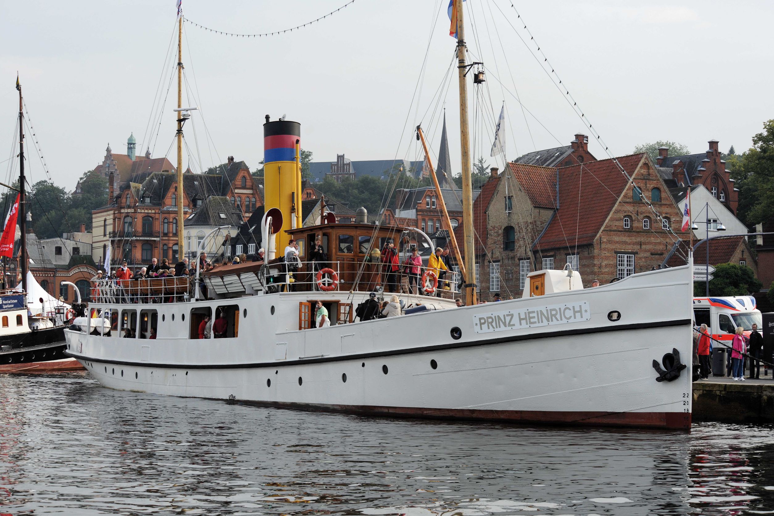 Bauplan: Dampfschiff PRINZ HEINRICH